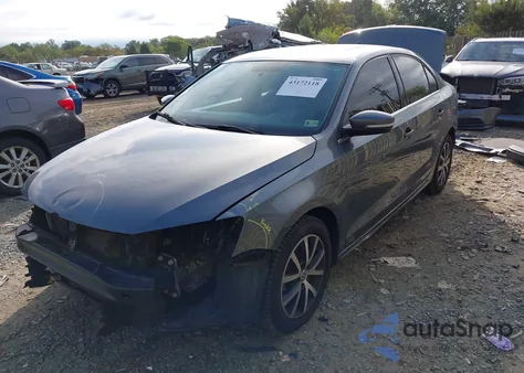 2017 Volkswagen Jetta 1.4T Se from USA, damaged, VIN 3VWDB7AJ9HM272290